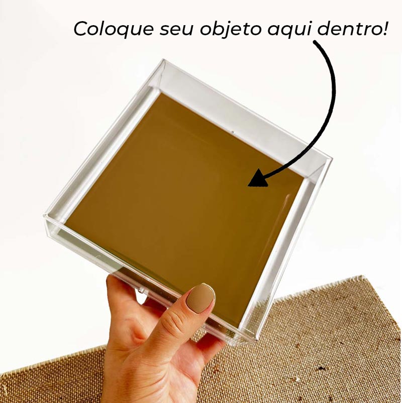 Caixa Acrílica Colorida - Coloque seu objeto dentro!