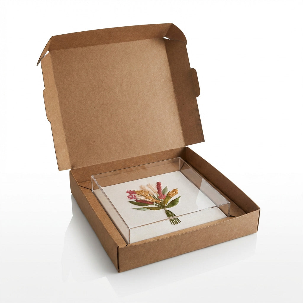 Caixa Acrílica Bordado Buquê de Flor | 20 x 20 cm