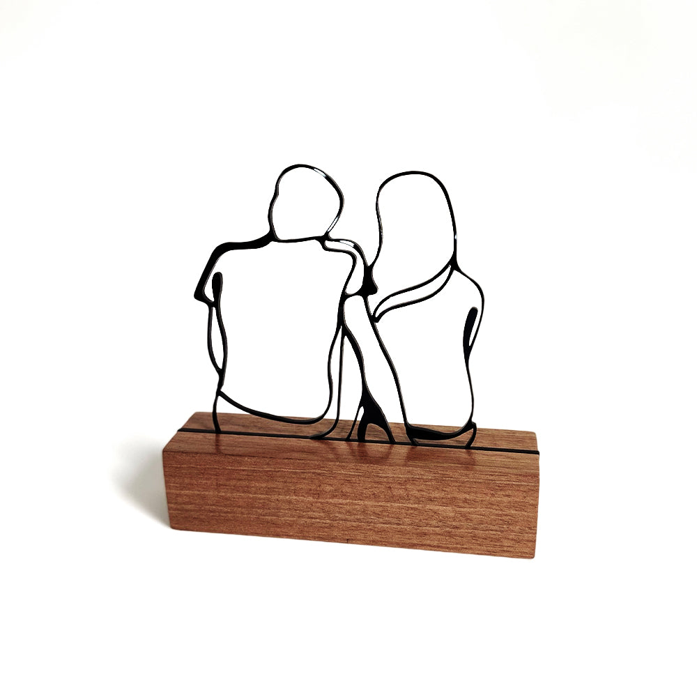 Escultura de Base em Madeira - Casal Costas
