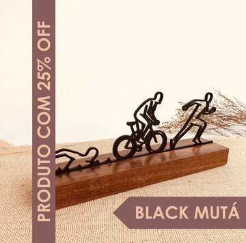 Escultura Decorativa Com Base De Madeira Triathlon