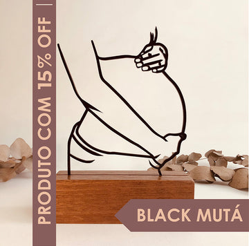 Escultura Decorativa Com Base De Madeira De Grávida