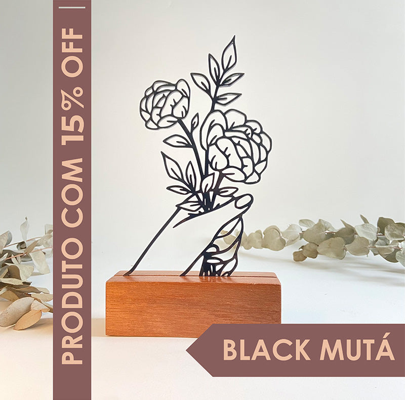 Escultura de Base em Madeira - Buquê de Flor