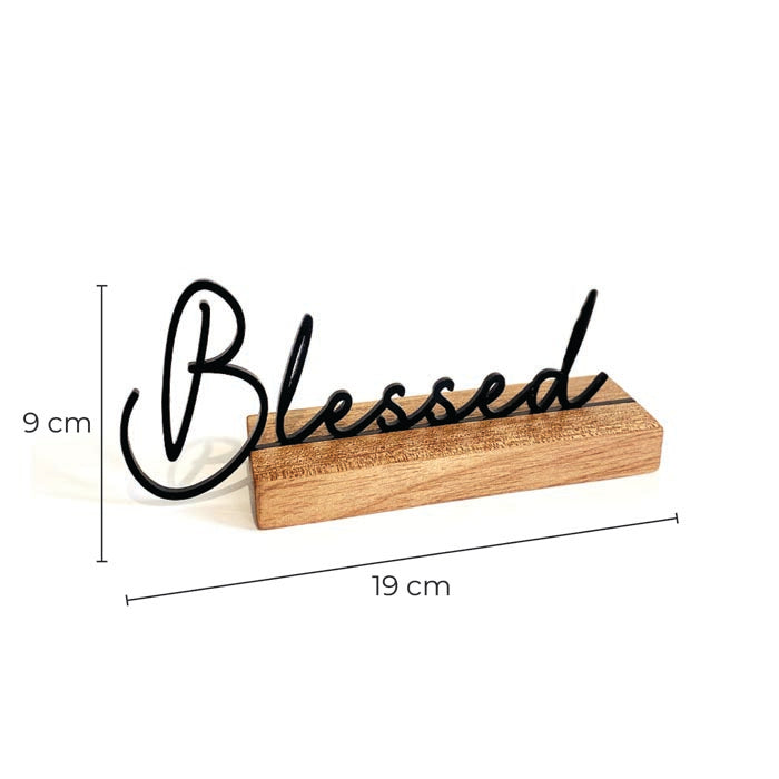Escultura de Base em Madeira - Blessed