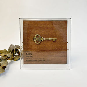 Caixa de Acrílico Temática - Home - 15 x 15 cm