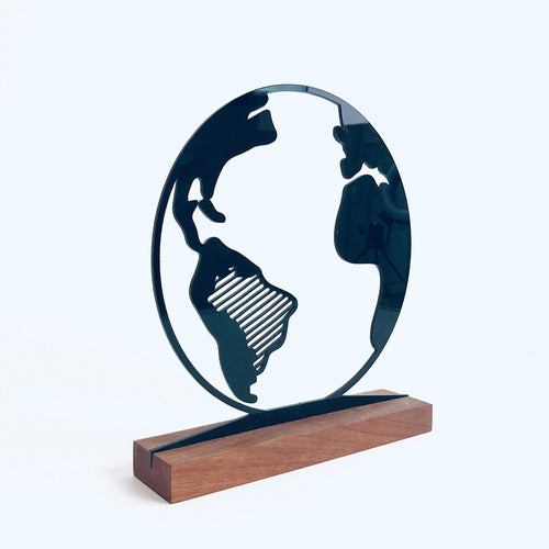 Escultura Decorativa - Base De Madeira Globo Mundi E Brasil