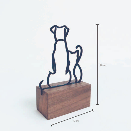 Escultura Decorativa Com  Base De Madeira Cão E Gato
