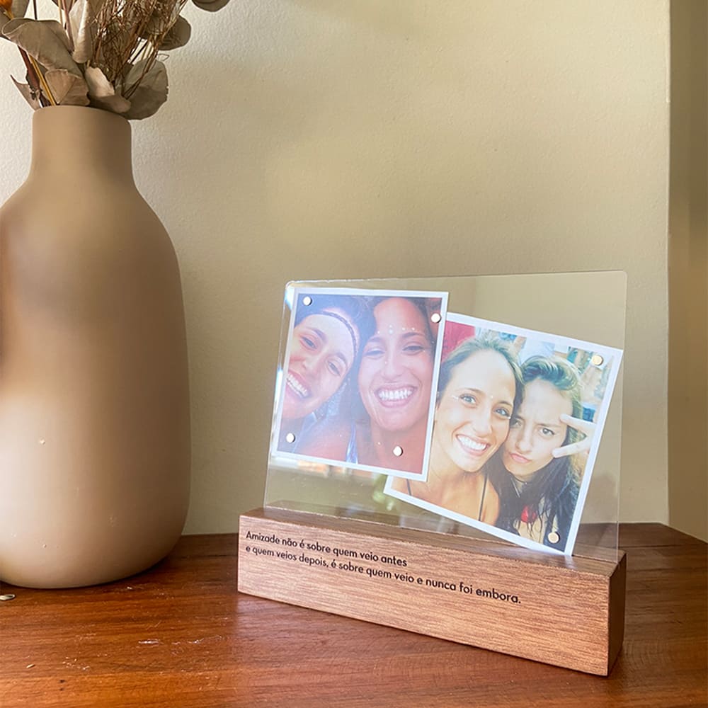 Personalize na hora - Porta Retrato - Base Alta Horizontal